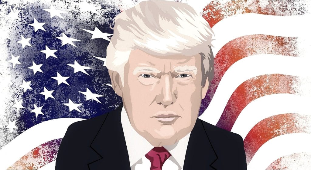Trump vor der Flagge der USA