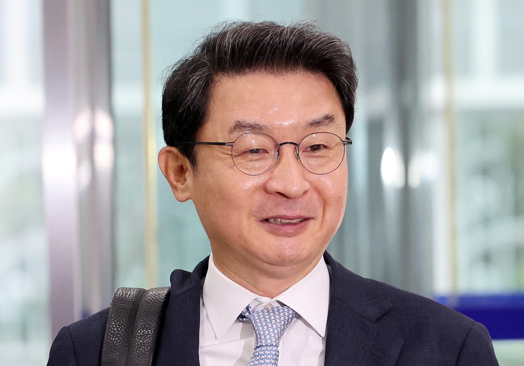 이억원