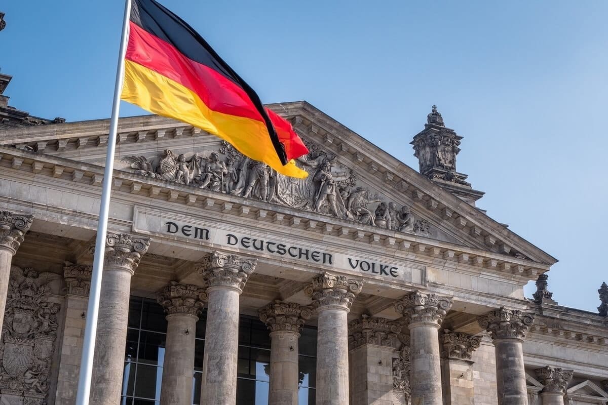 Germany's Third-Largest Bank Unveils Blockchain-Based Digital Custody Platform for Institutional Investors