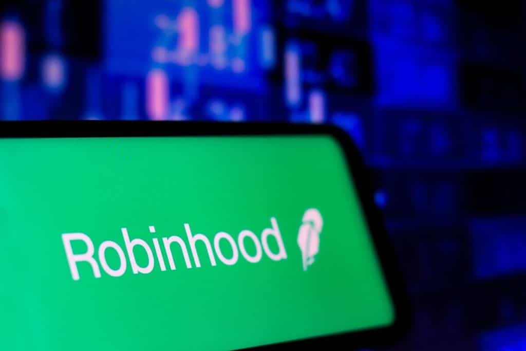 Why Did Robinhood Launch Cryptocurrency Trading?