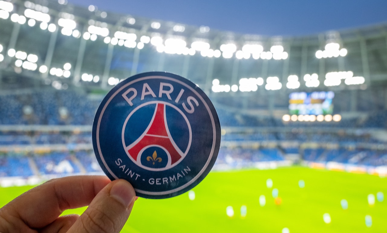 Crypto.com Partners with PSG Soccer Team for Early Access to Blvck Paris Fashion Collab NFTs