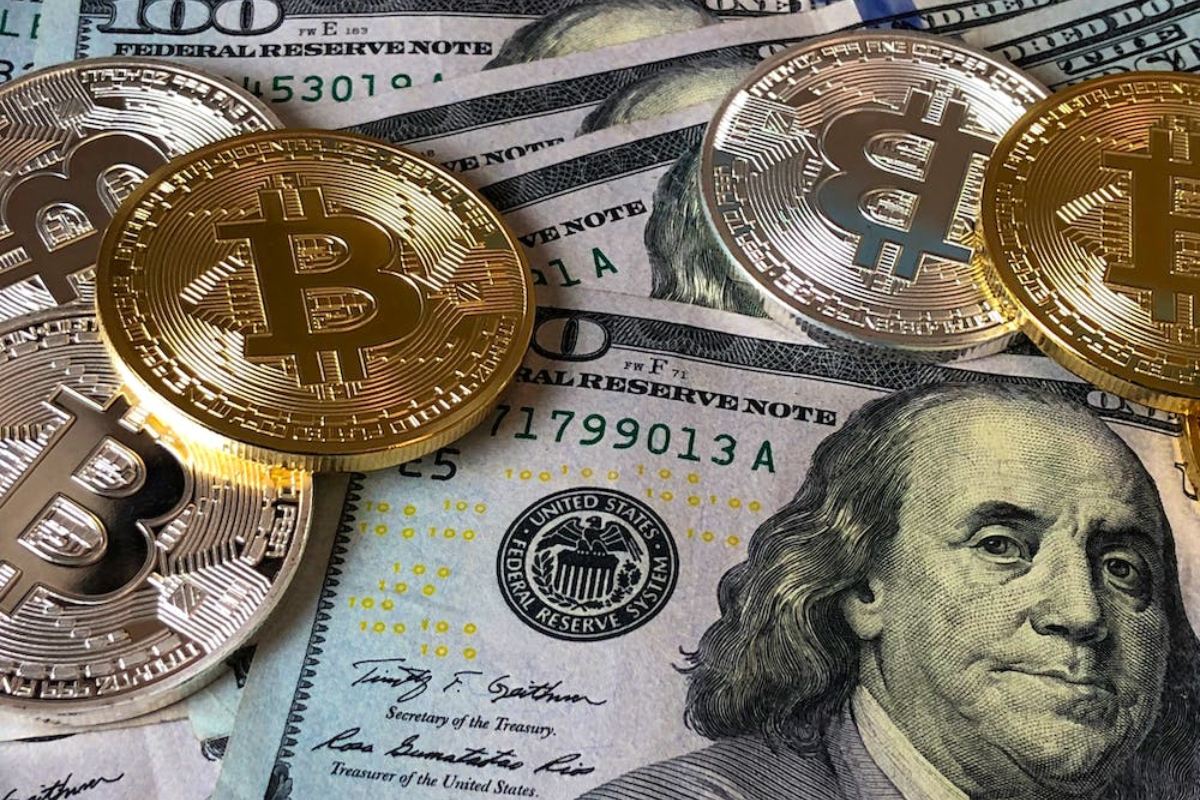 US Seizes Half a Million Dollars in Digital Currency Linked to Chinese Man Involved in Crypto Fraud