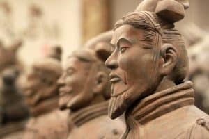 China’s Ministry of Industry Aims to Foster NFT and Dapp Growth Despite Crypto Ban