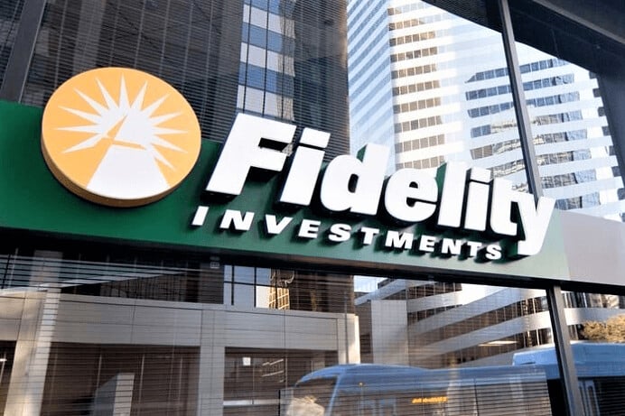Fed Rate Cut Could Spark Institutional Interest in DeFi and Stablecoins, Fidelity Predicts