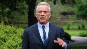 “A Calamity for Human Rights” – Robert F. Kennedy Jr to End CBDC Development if Elected President