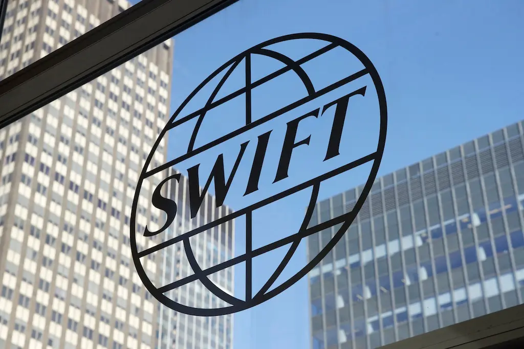 SWIFT is taking its biggest step into crypto after confirming its blockchain-based shared ledger is ready for initial use. 17 Banks are in.