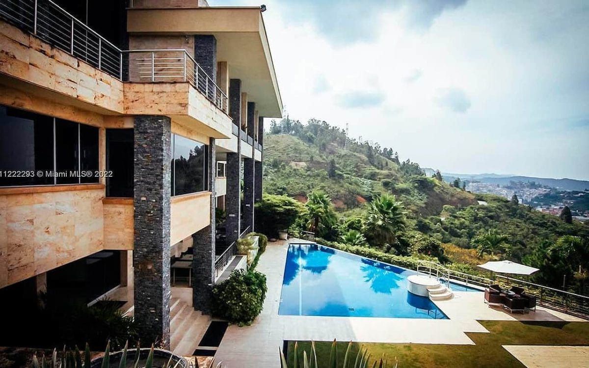 CASA MÁS CARA DE VENEZUELA