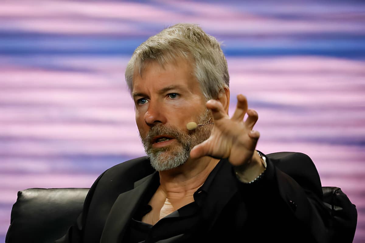 Michael Saylor afirma que MicroStrategy es una mejor opción a los ETF de Bitcoin