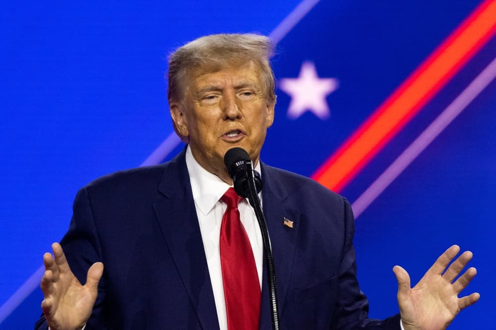 Donald Trump på talerstoeln