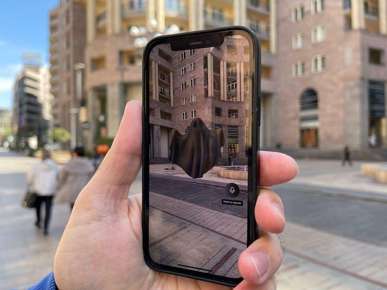 スマホとAIアバター
