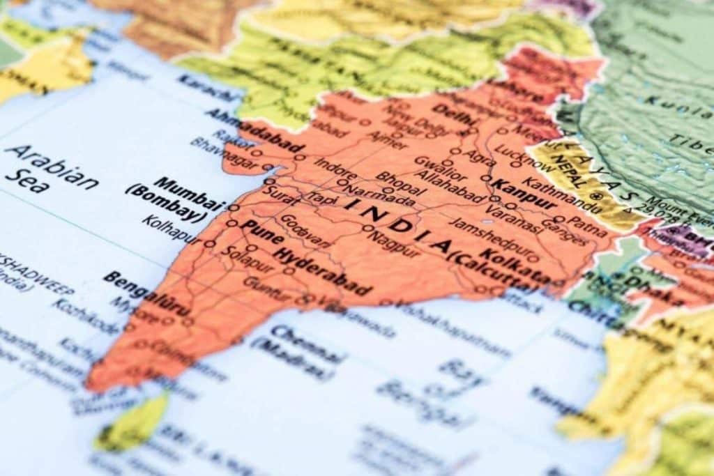 インド、来年までに仮想通貨取引所の世界的デ