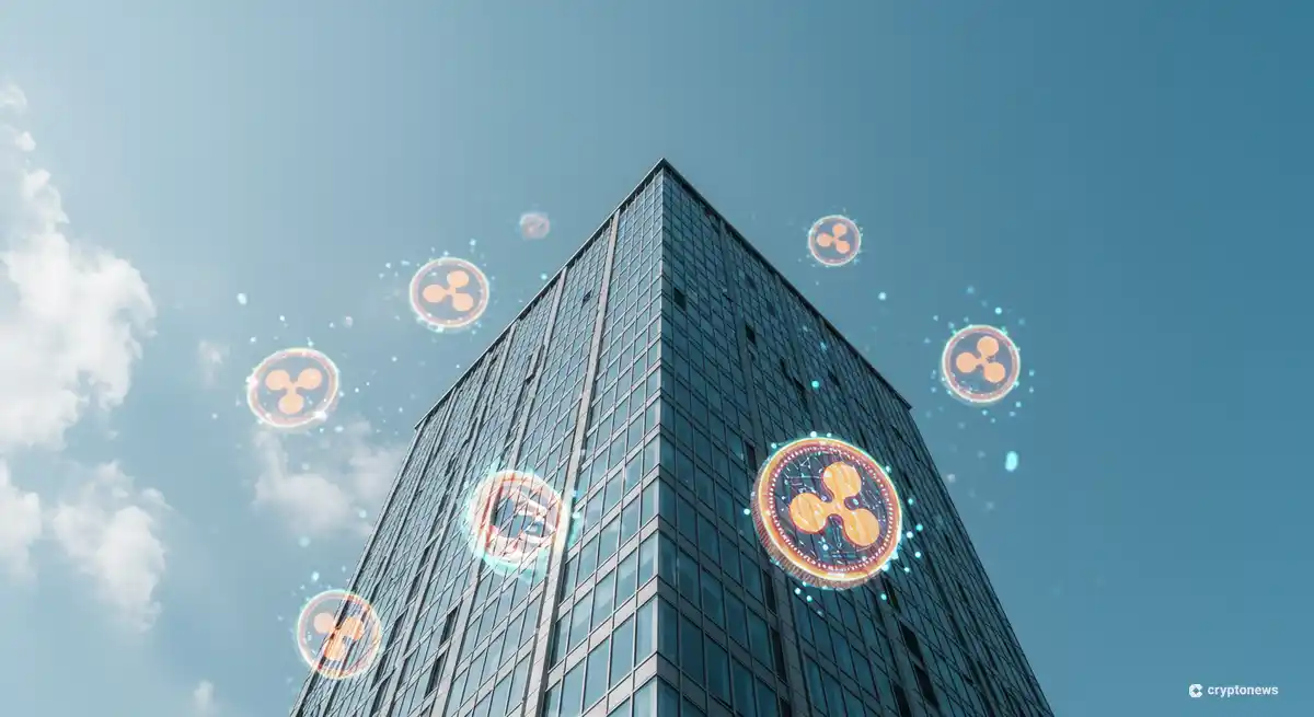 フランクリン・テンプルトンの本社ビルとXRPとソラナの仮想通貨シンボル